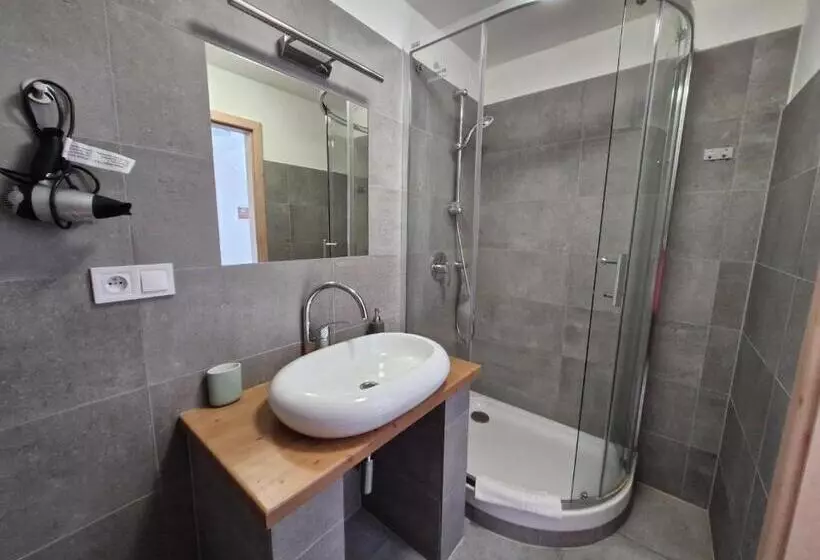 ペンション Restaurace   Apartmány Bobule