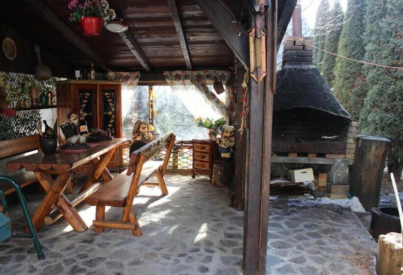 پانسیون Casa Ella