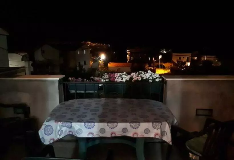 پانسیون Guesthouse Mare Bar