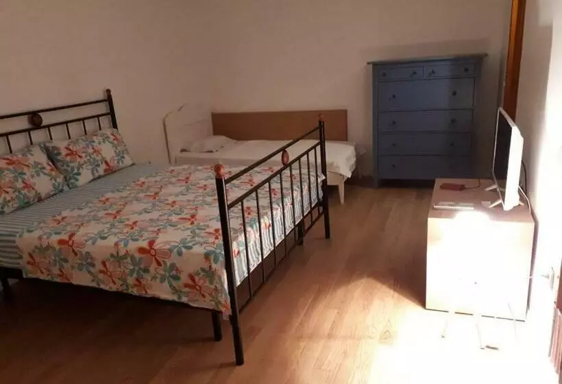 پانسیون Guesthouse Mare Bar