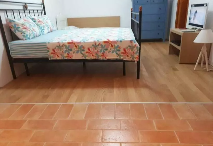 پانسیون Guesthouse Mare Bar