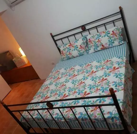 پانسیون Guesthouse Mare Bar