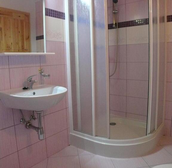 Пансион Apartmány Yellow