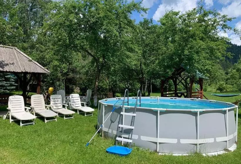 Majatalo Sadyba Lesivykh