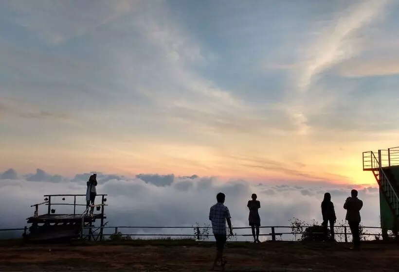 Hotelli Baanchomdow Phutubberk