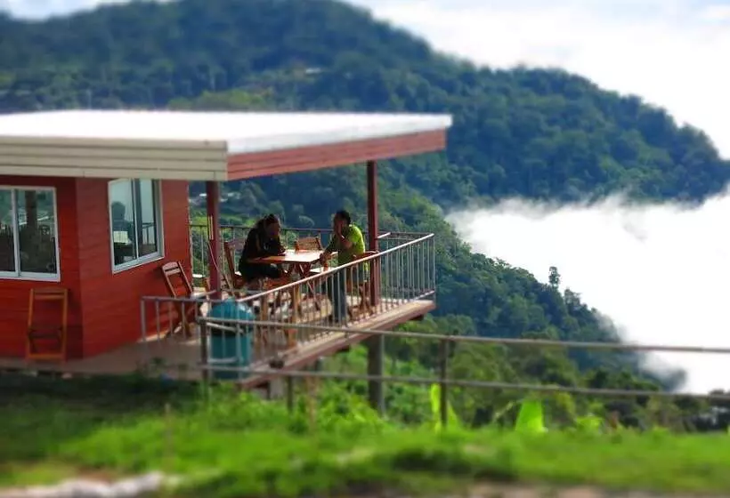 Hotelli Baanchomdow Phutubberk