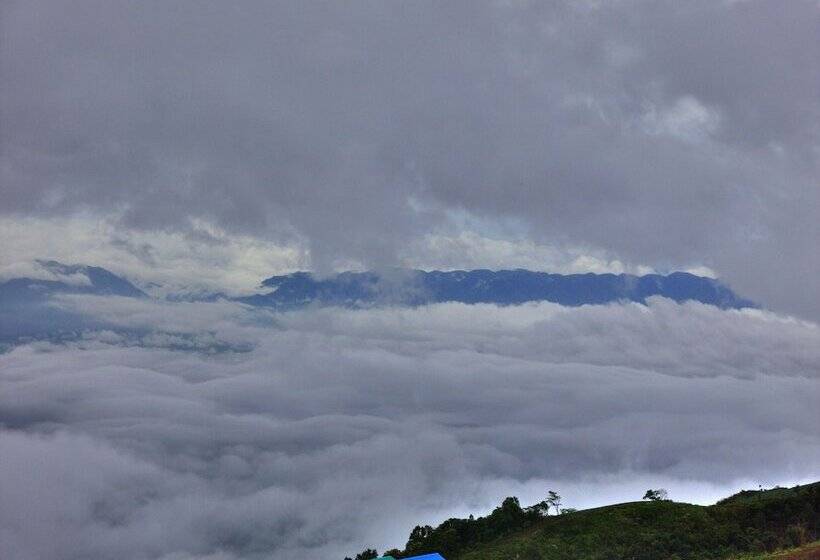 בית מלון כפרי Baanchomdow Phutubberk