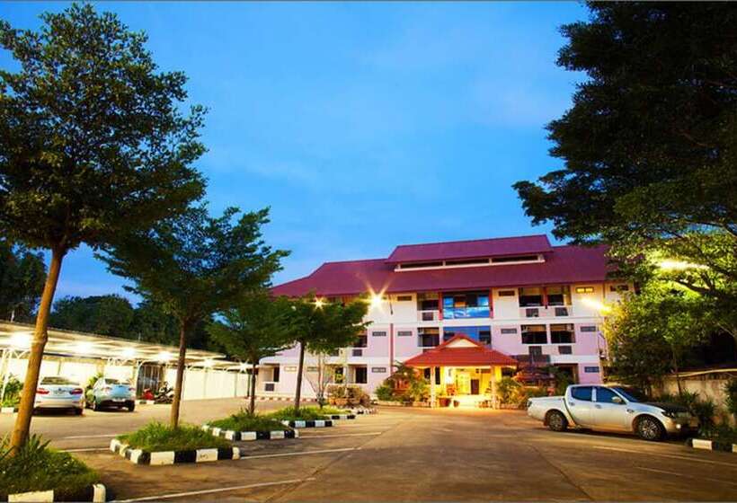 Hotel Chatsuree Mansion