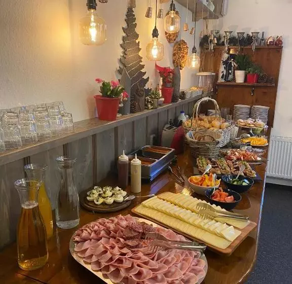 Hotelli Penzion Logla