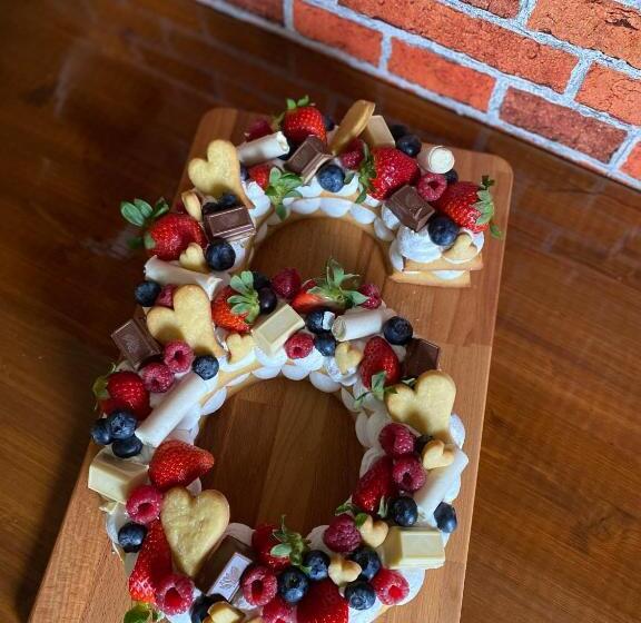 فندق Penzion Logla