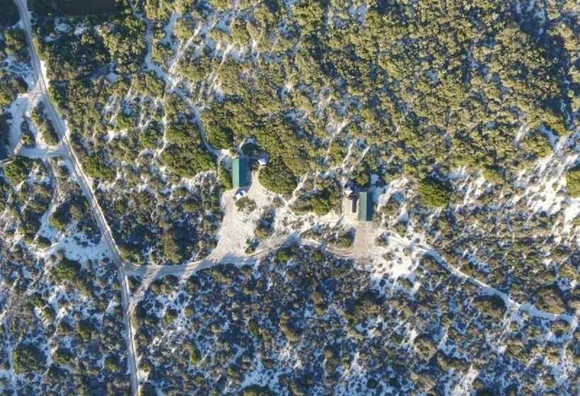 ホテル West Coast Luxury Tents