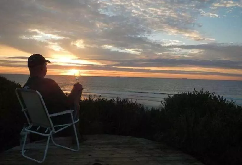 Hotelli West Coast Luxury Tents