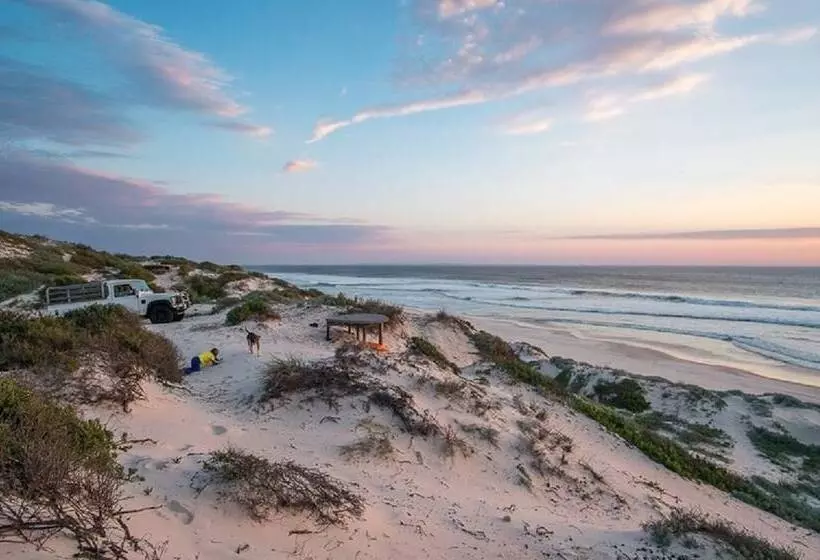 Hotelli West Coast Luxury Tents