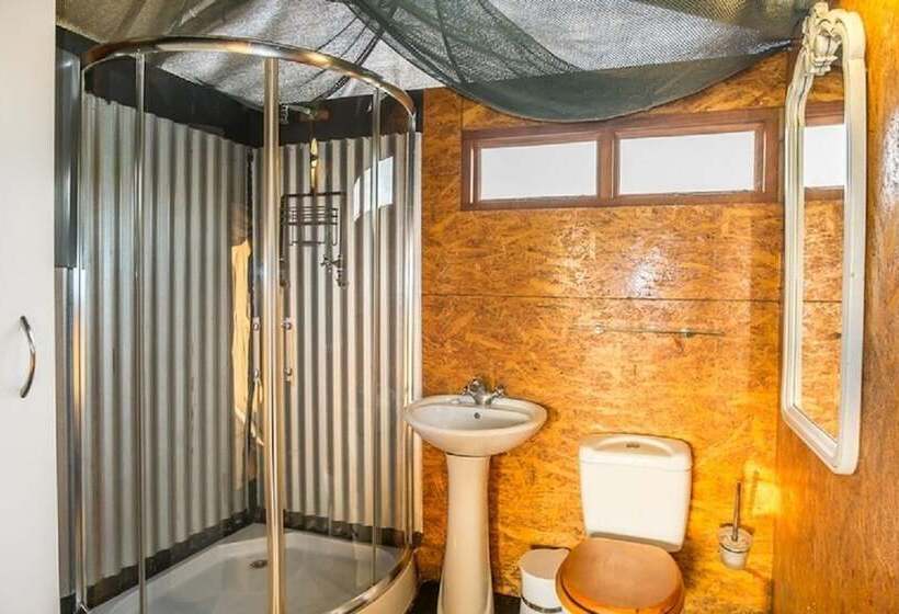 ホテル West Coast Luxury Tents