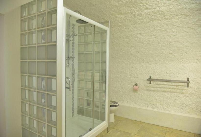 膳宿费 Au Grand Bonheur