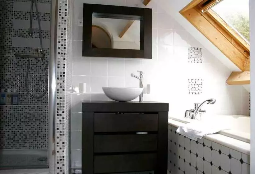 Majatalo Les Hauts Du Val  Chambres D Hotes