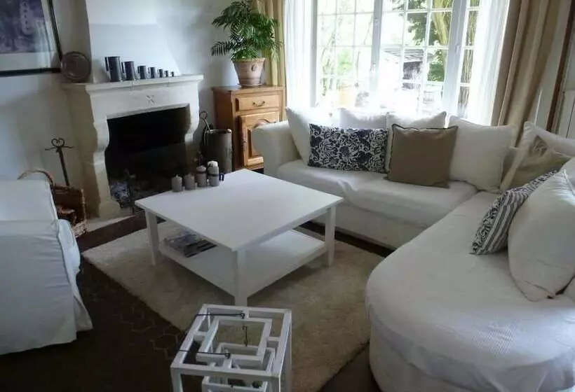 Majatalo Les Hauts Du Val  Chambres D Hotes