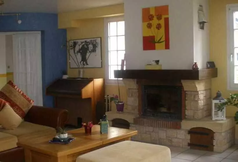 تختخواب و صبحانه Chambres D Hôtes Chesne