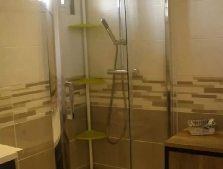 تختخواب و صبحانه Chambres D Hôtes Chesne