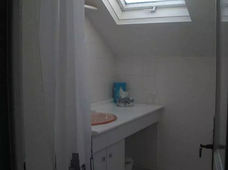 تختخواب و صبحانه Chambres D Hôtes Chesne