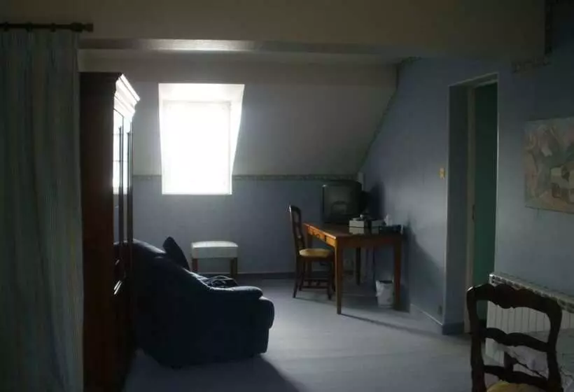تختخواب و صبحانه Chambres D Hôtes Chesne