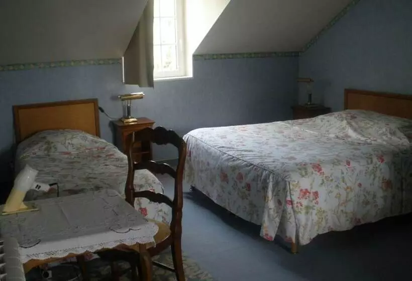 تختخواب و صبحانه Chambres D Hôtes Chesne