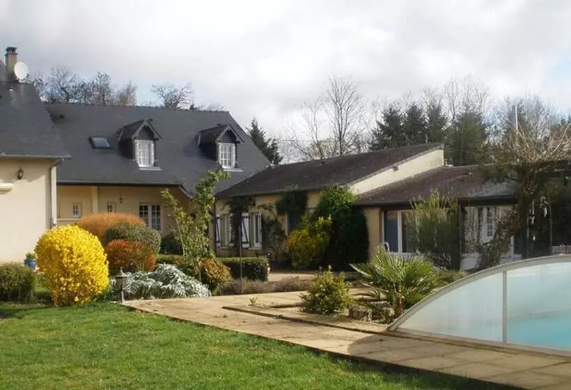 تختخواب و صبحانه Chambres D Hôtes Chesne