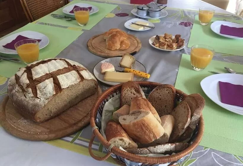 Aamiaismajoitus (B&B) Chambres D Hotes Coeur De Sundgau