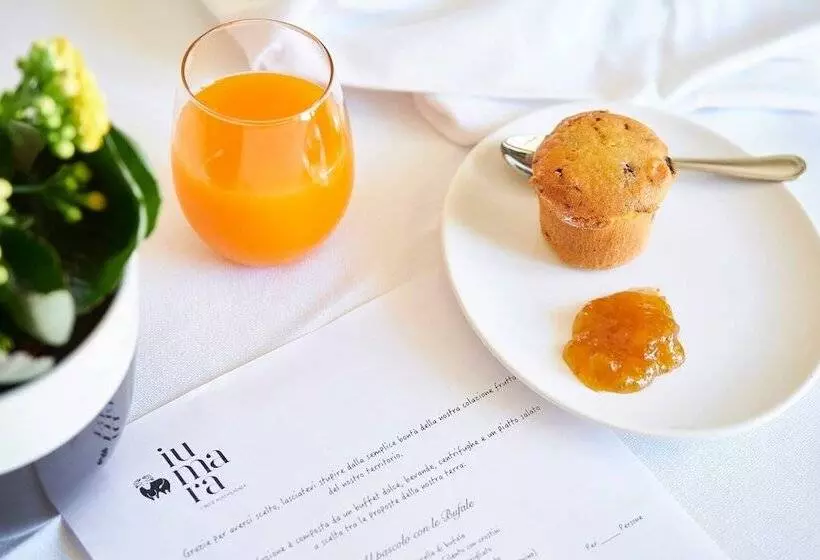 Aamiaismajoitus (B&B) Iumara Relax Resort