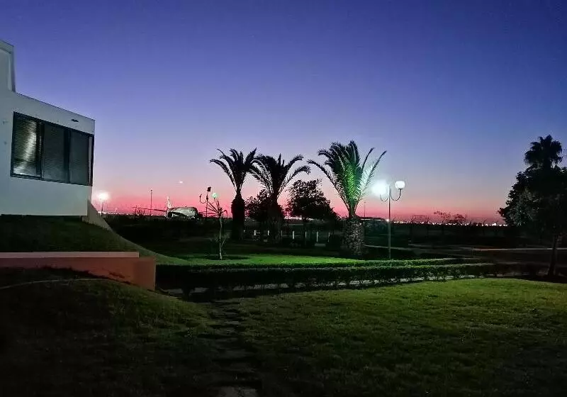 Aamiaismajoitus (B&B) Mohammed V Airport Home