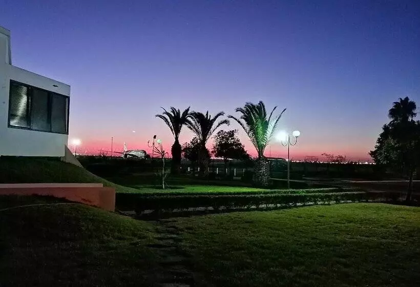 Aamiaismajoitus (B&B) Mohammed V Airport Home