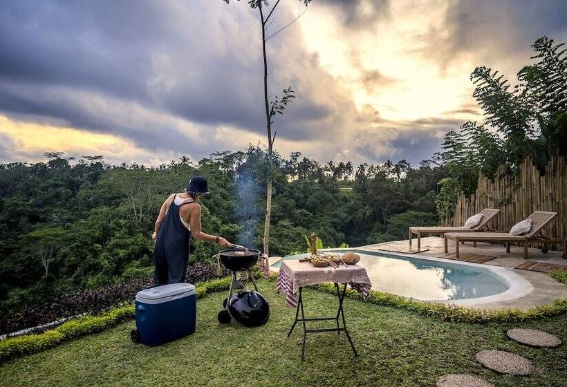 Bubble Hotel Bali Ubud Adults Only