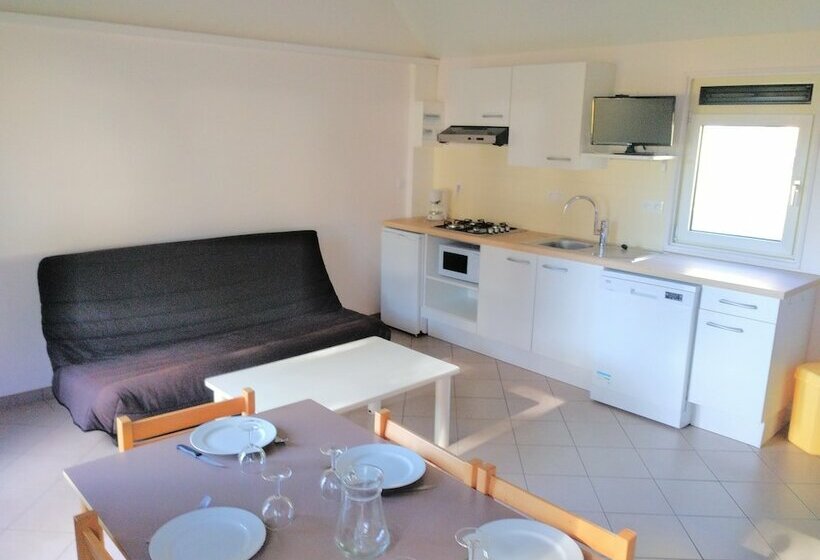 Отель Camping Du Lac De Feyt