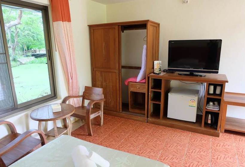 בית מלון כפרי Darapura At Wangyang Resort