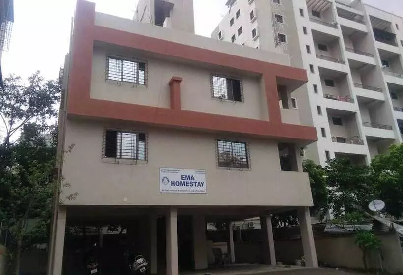 Hotelli Ema Homestay