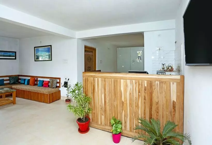 ホテル Holiday Homes By Oyo Rooms