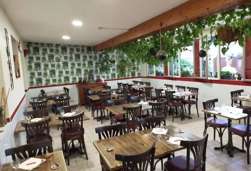 Hotelli Le Bon Geours