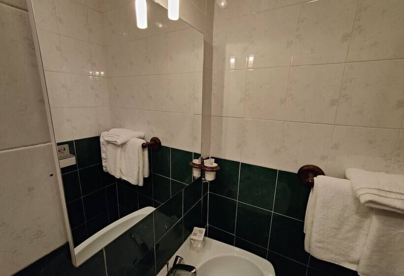 酒店 Le Bon Geours