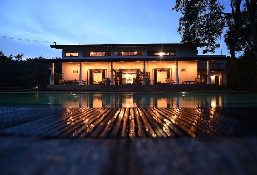 호텔 Leaf Watagala