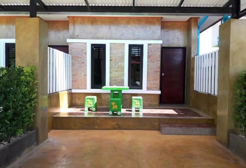 Hotelli Oasis Resort