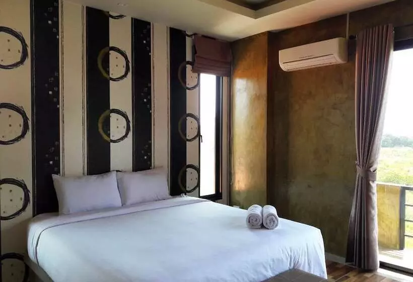 Hotelli Oasis Resort