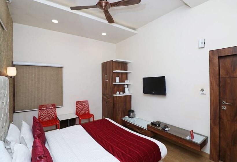 Hotelli Pandav By Oyo Rooms