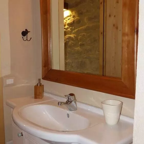 Maaseutuhotelli Agriturismo Al Respiro Nel Bosco