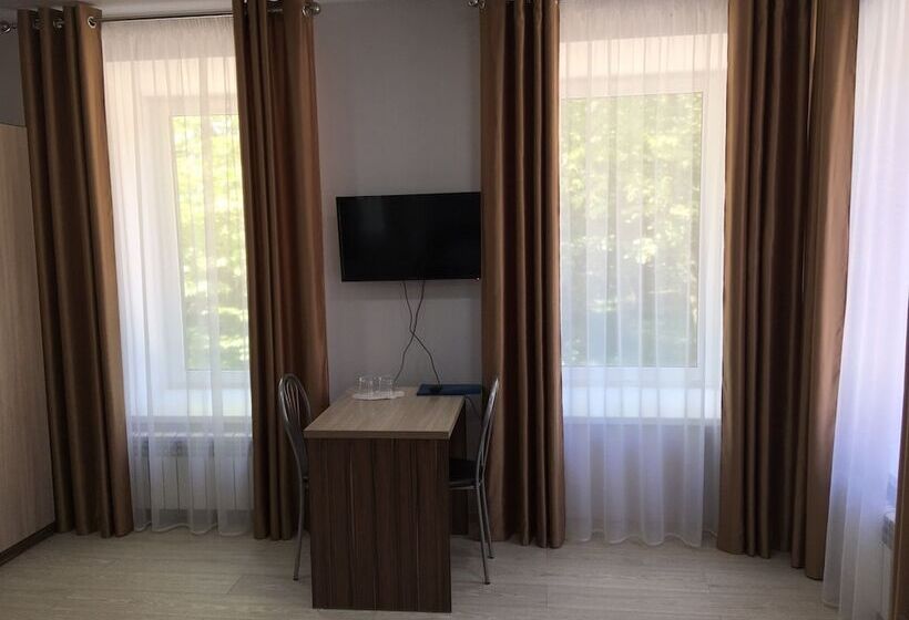 בית מלון כפרי Ustyzhna