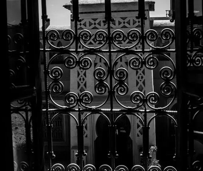 Majatalo Kasbah Ait Kassi