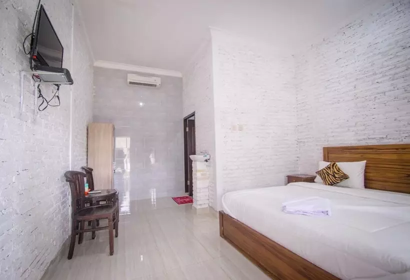 Majatalo Puri Ratu Nusa Penida