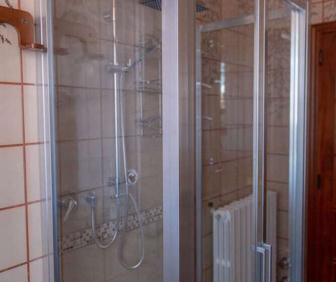 פנסיון Villa Rosa