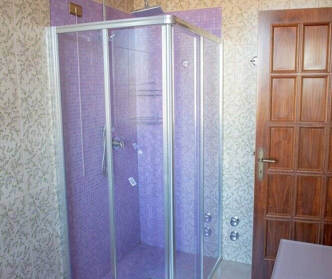 פנסיון Villa Rosa