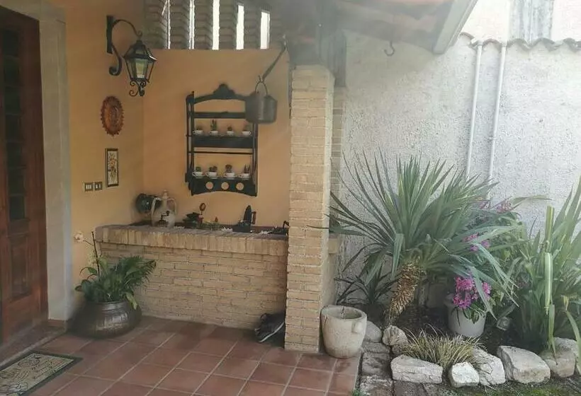 ベッドアンドブレックファースト Alberta