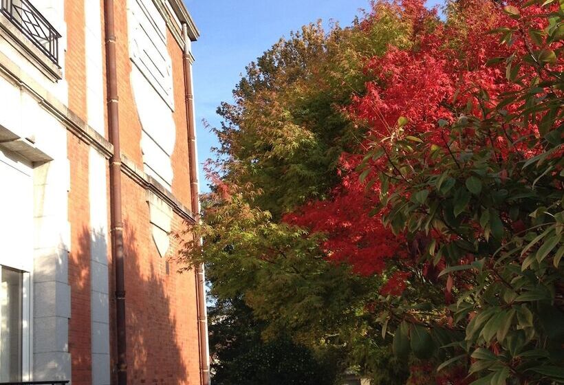 مبيت وإفطار Domaine Des 1000 Navettes